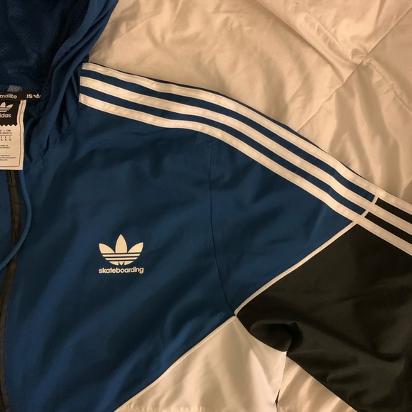 Adidas Skateboarding Windbreaker Size XL - Picture 4 of 5